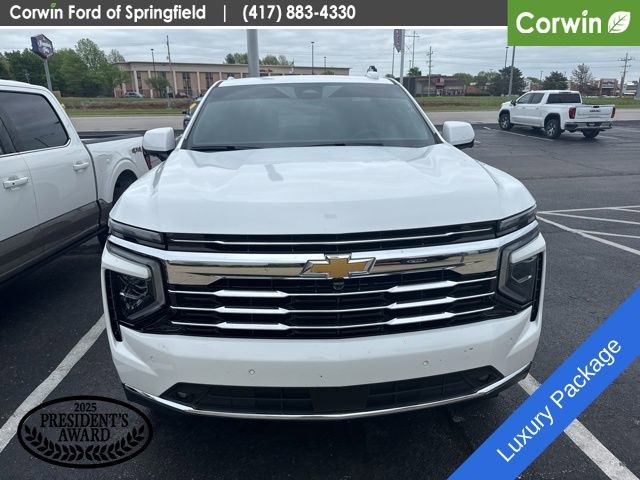 Used 2025 Chevrolet Tahoe LT w/ Comfort Package image 2