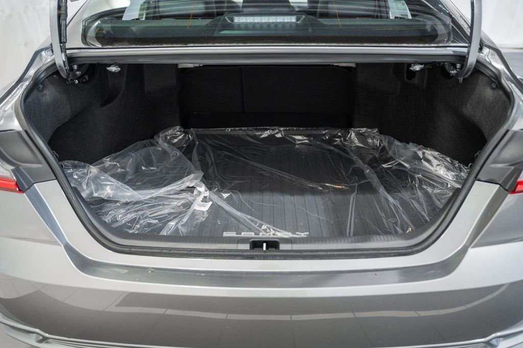 New 2026 Toyota Camry XSE FWD image 9
