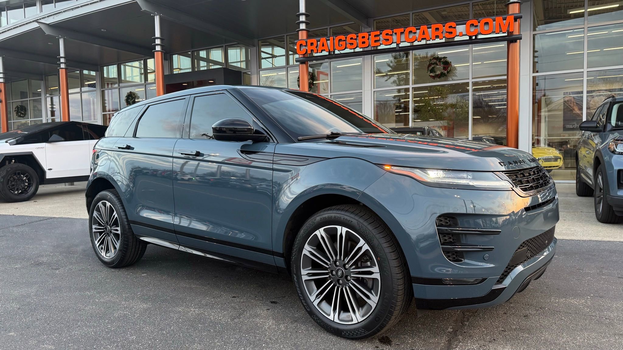 Used 2024 Land Rover Range Rover Evoque Dynamic SE