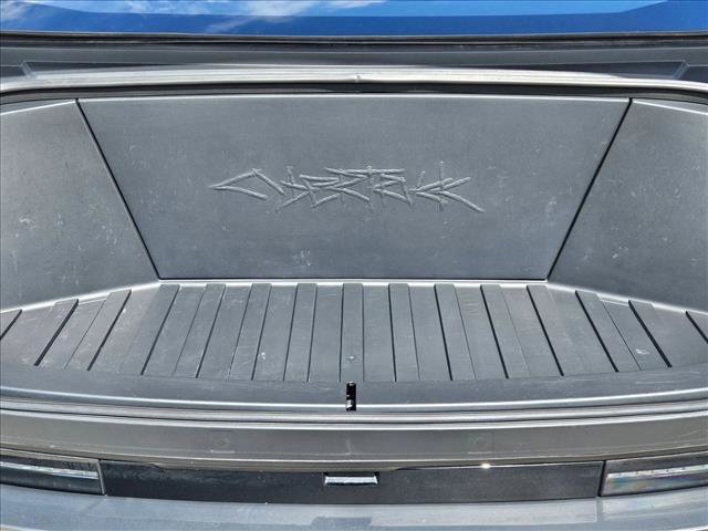 Used 2024 Tesla Cybertruck AWD Crew Cab image 22