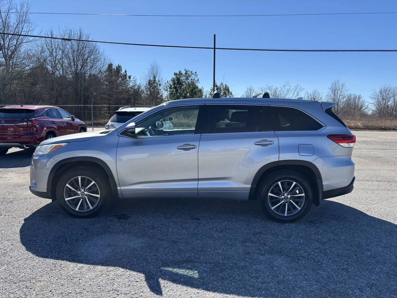 Used 2018 Toyota Highlander XLE image 10