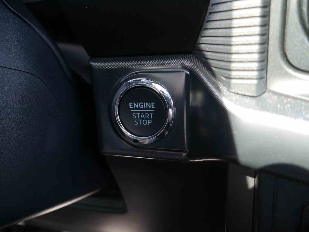 Used 2025 Ford F150 Tremor w/ Equipment Group 402A High image 35