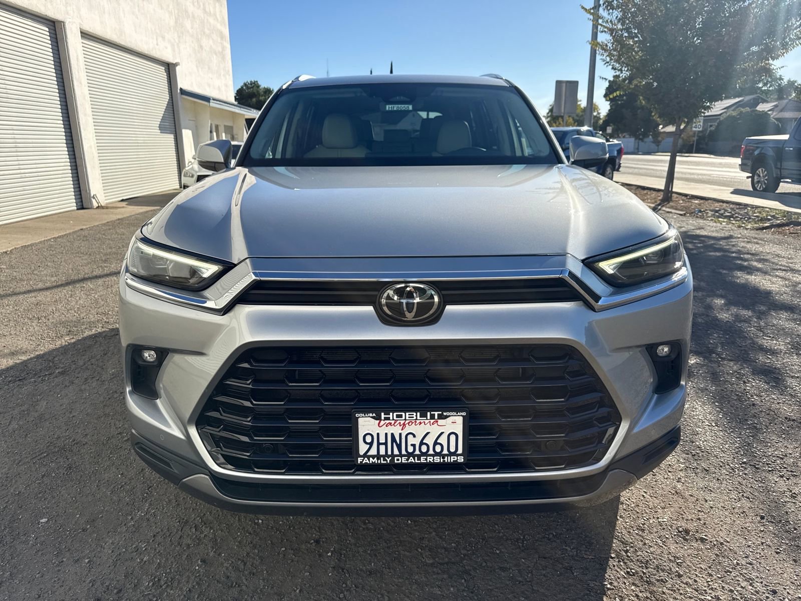 Used 2024 Toyota Grand Highlander Limited image 8