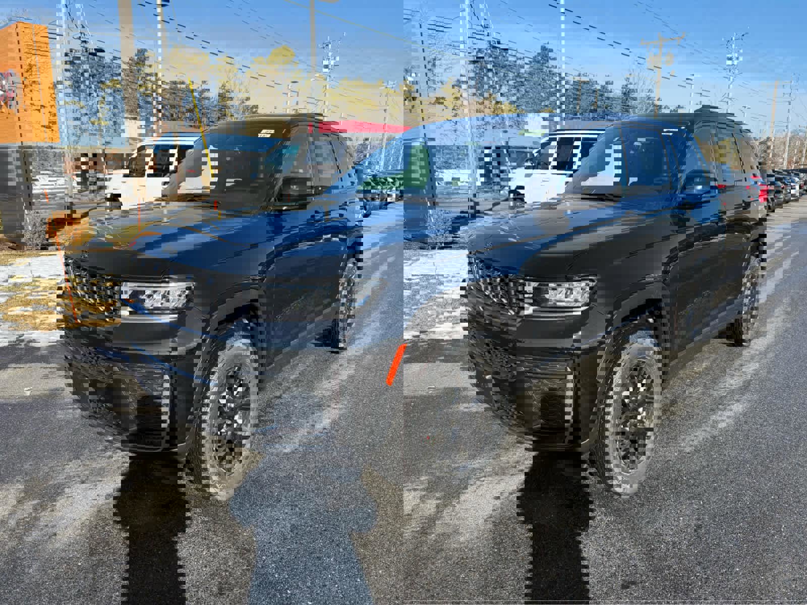 New 2026 Jeep Grand Cherokee Altitude image 3
