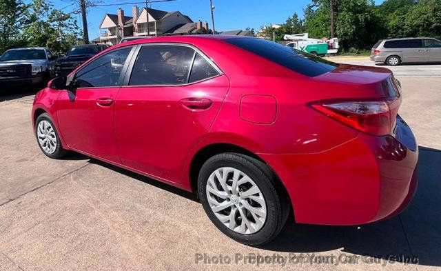 Used 2018 Toyota Corolla LE FWD image 10