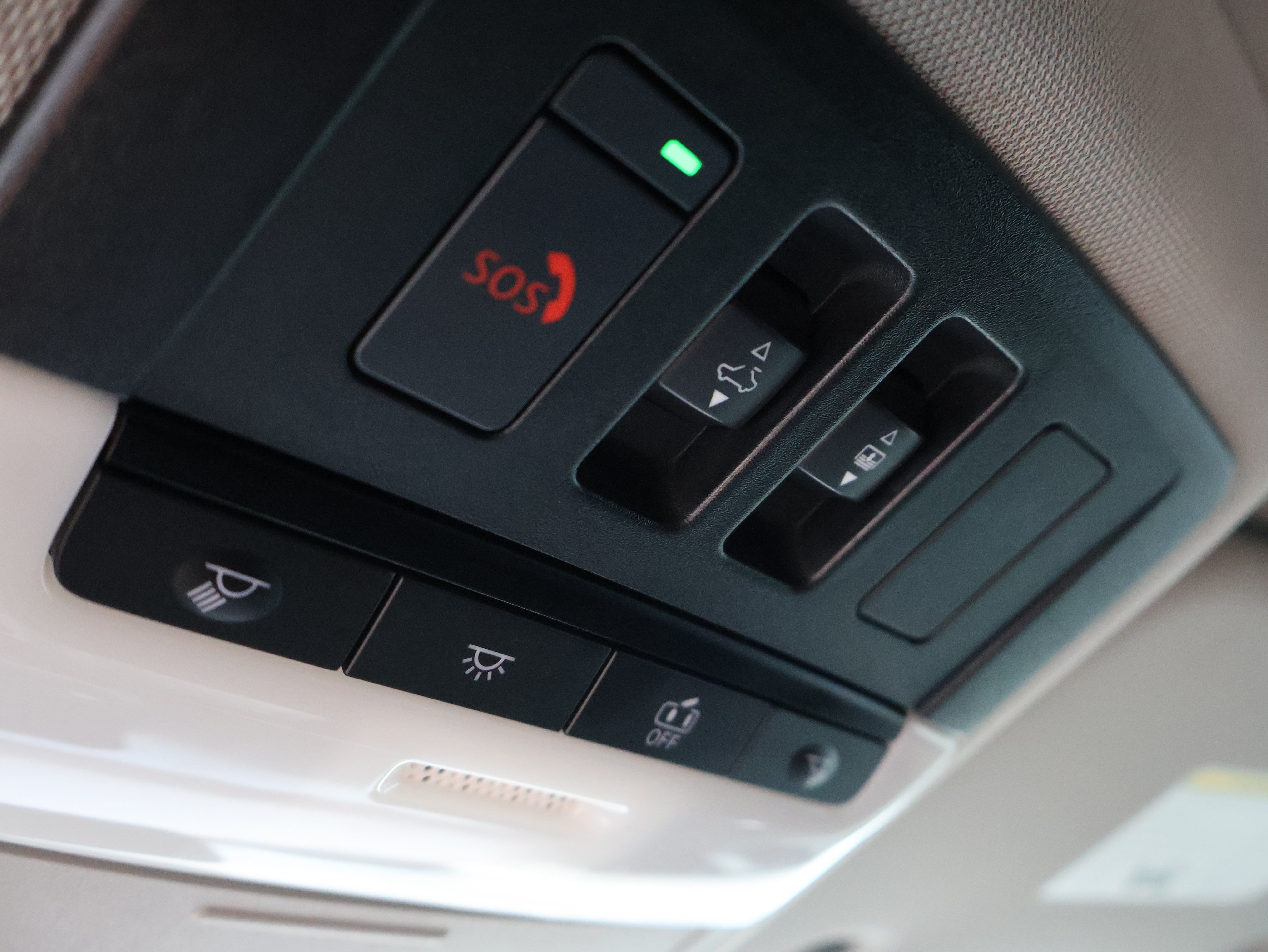 Used 2023 Nissan Rogue SL w/ SL Premium Package FWD image 34