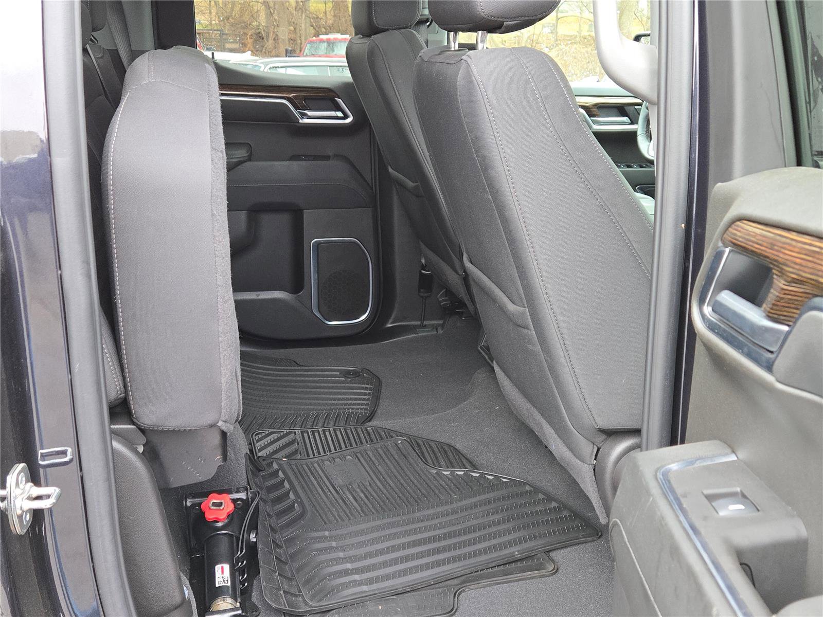 Used 2025 GMC Sierra 1500 Elevation AWD/4WD image 8