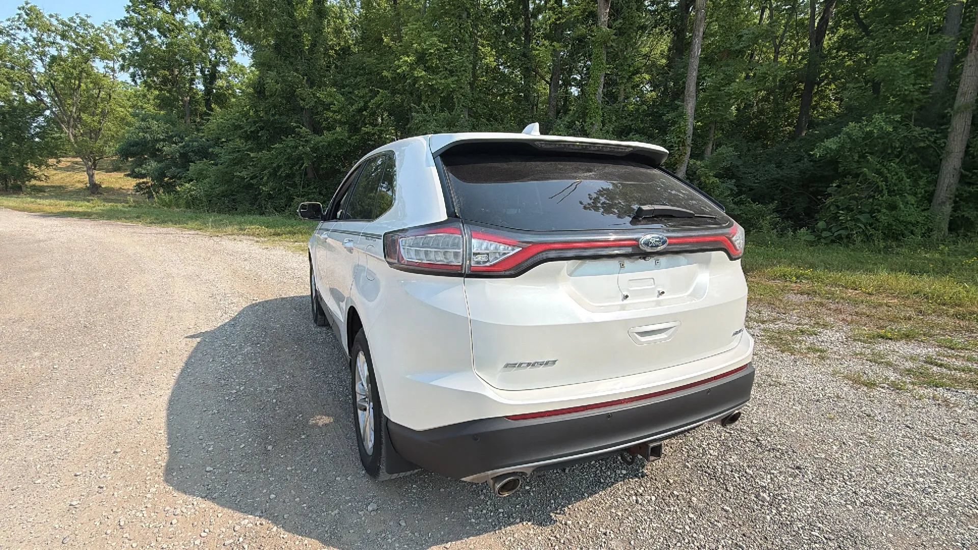Used 2016 Ford Edge SEL w/ Equipment Group 201A AWD/4WD image 8