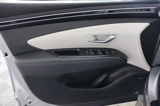 Certified 2023 Hyundai Tucson Limited AWD/4WD image 25