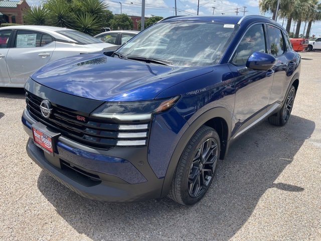 New 2025 Nissan Kicks SR image 3