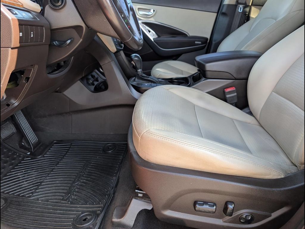 Used 2013 Hyundai Santa Fe Sport AWD/4WD image 12