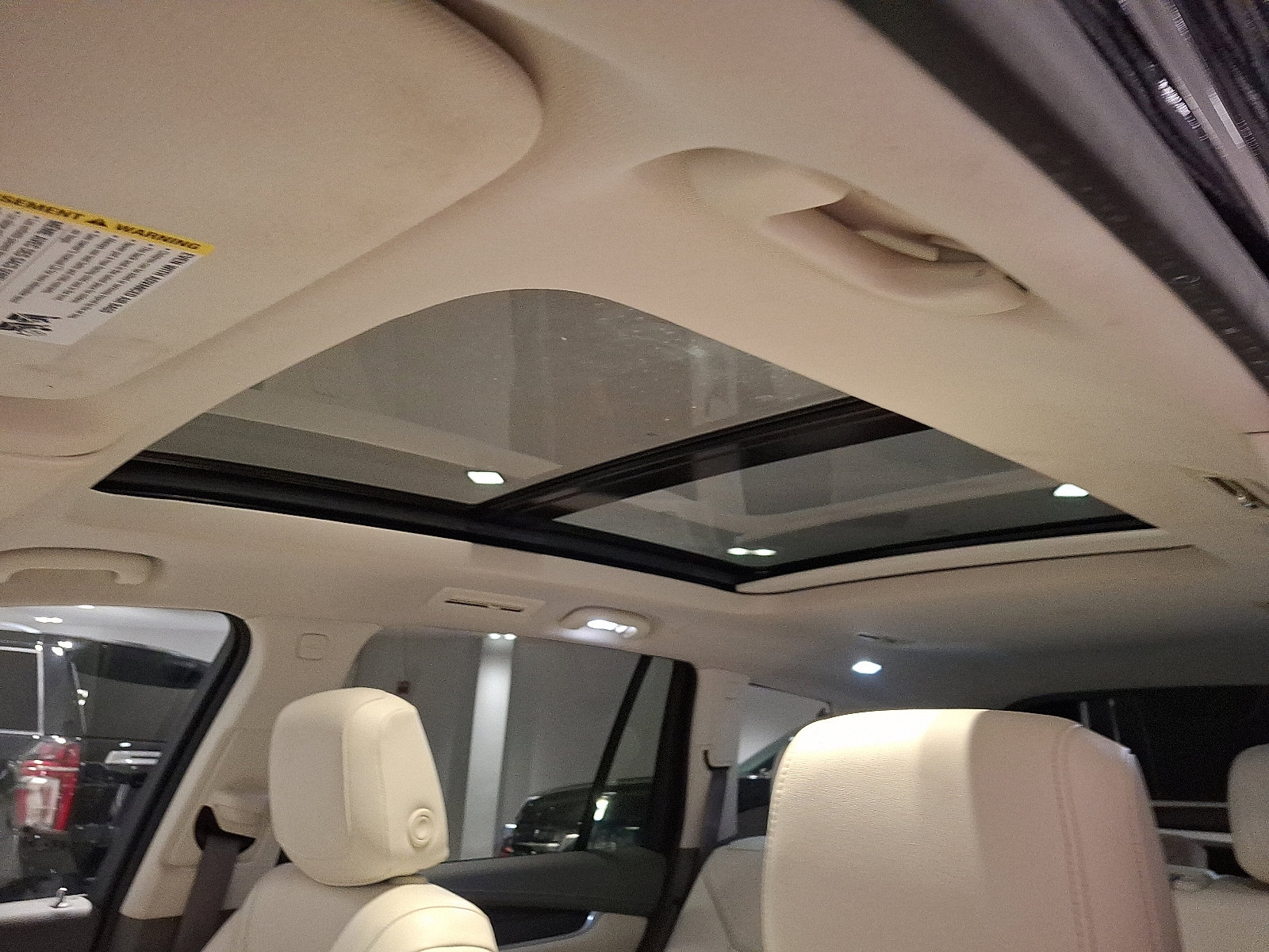 Used 2022 Cadillac XT6 Premium Luxury w/ Technology Package image 12