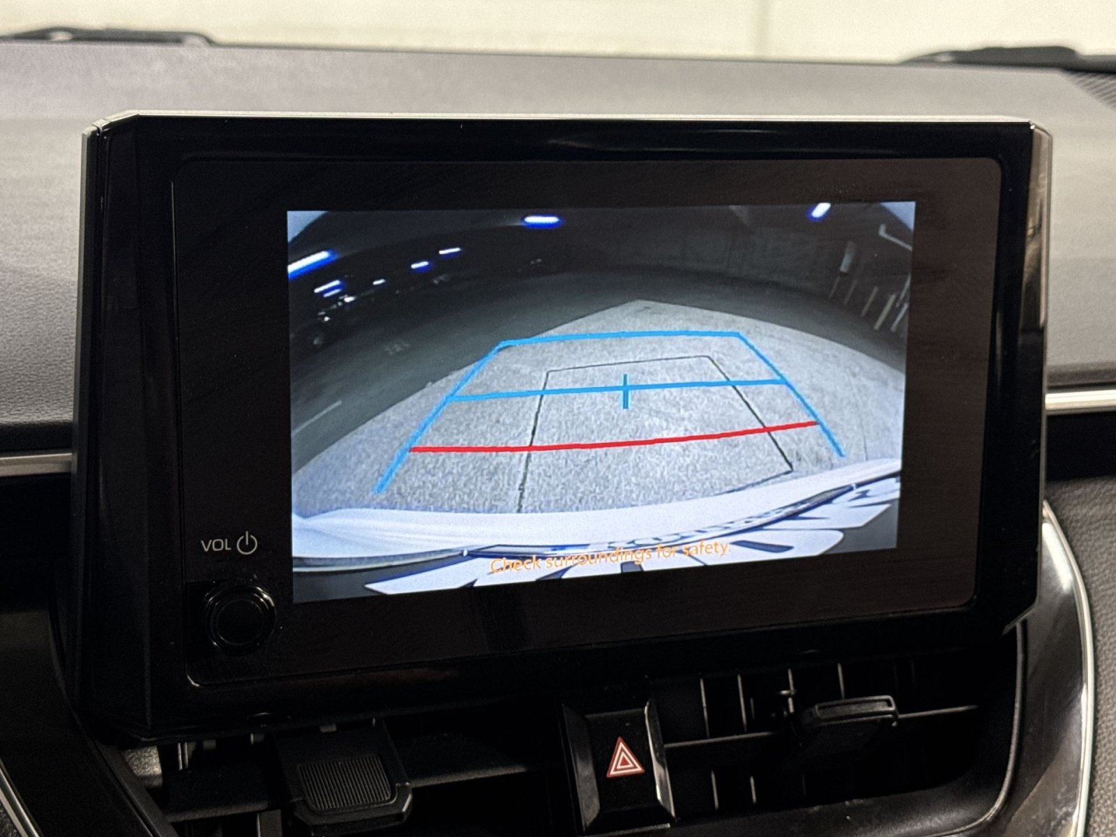 Used 2024 Toyota Corolla LE FWD image 31
