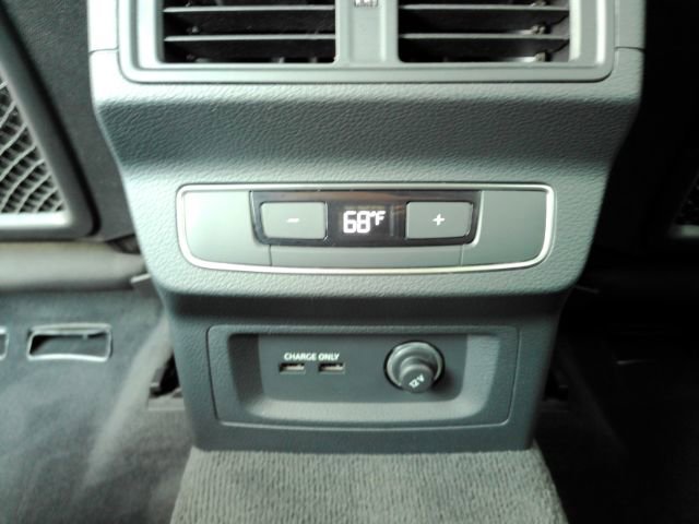 Used 2025 Audi Q5 2.0T Premium image 29