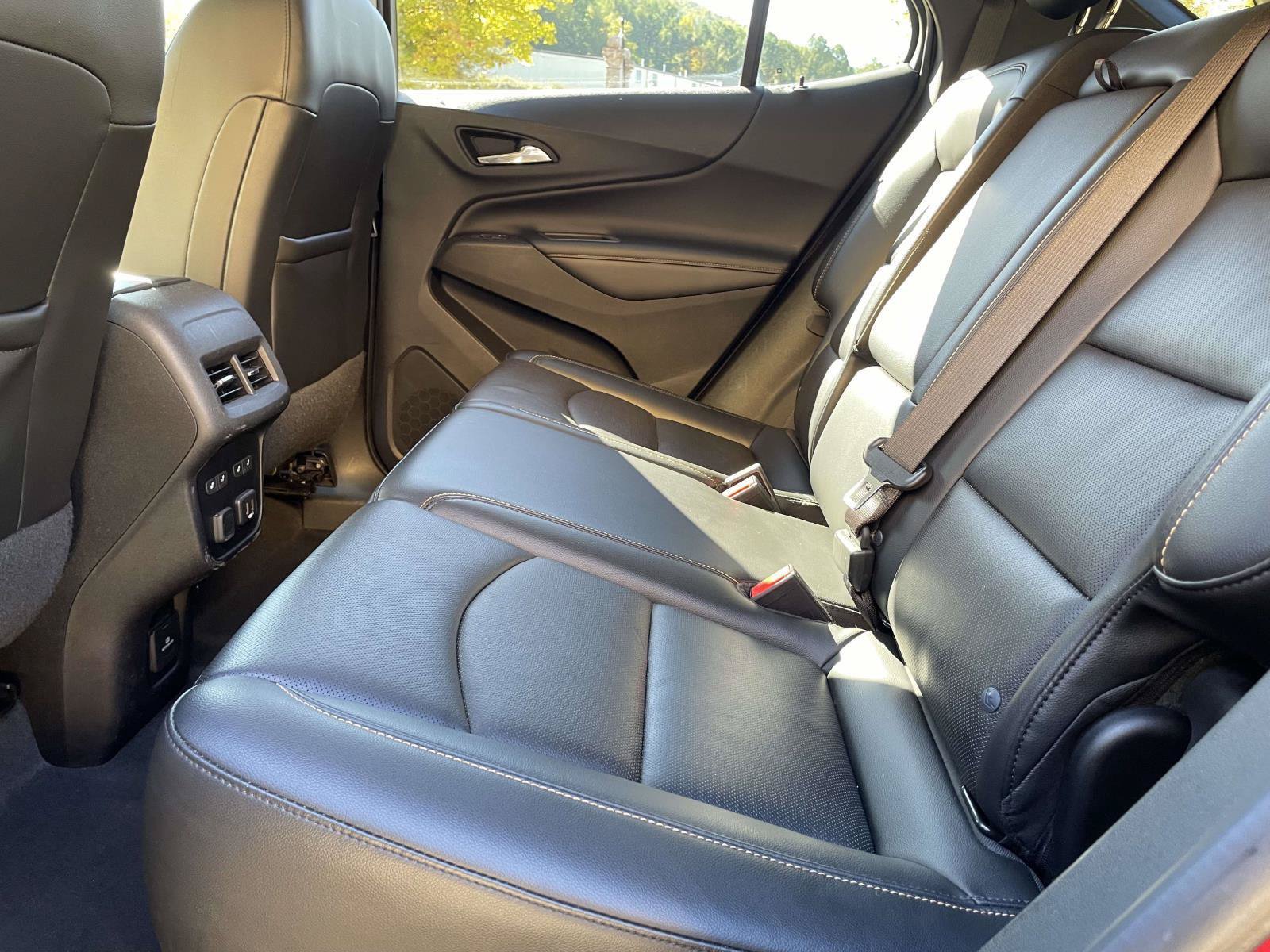 Used 2018 Chevrolet Equinox Premier AWD/4WD image 12