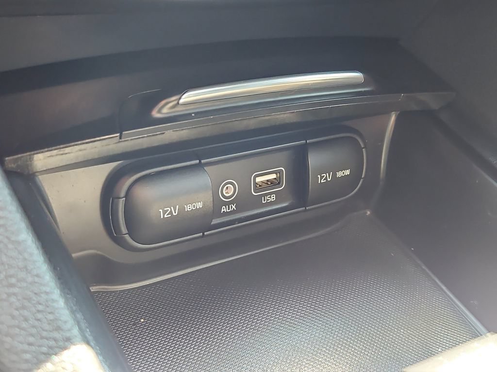 Used 2018 Kia Optima EX w/ Premium Package FWD image 18