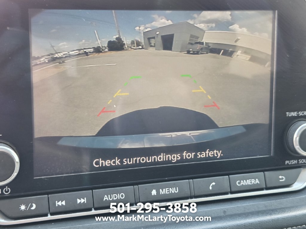 Used 2024 Nissan Rogue SV w/ SV Premium Package FWD image 19