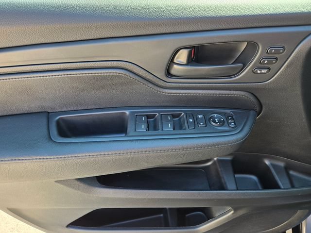 Used 2025 Honda Odyssey EX-L image 16