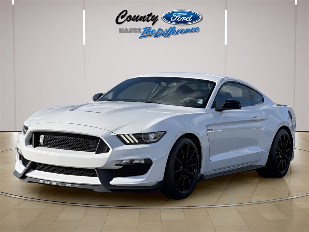 Used 2018 Ford Mustang Shelby GT350 w/ Convenience Package image 2