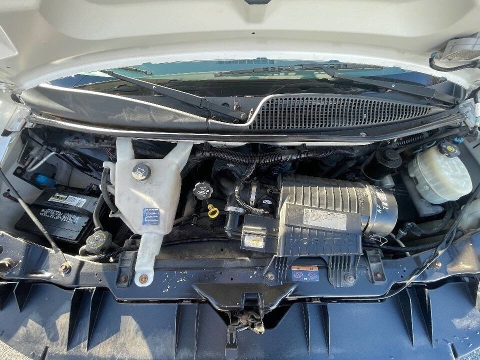 Used 2014 GMC Savana 1500 AWD image 36