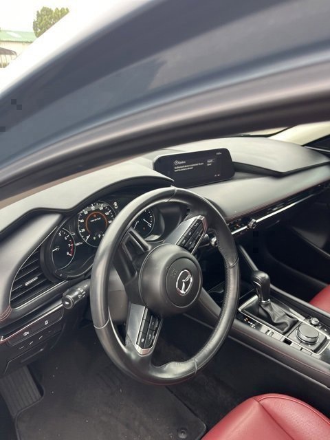 Used 2024 MAZDA MAZDA3 s image 13