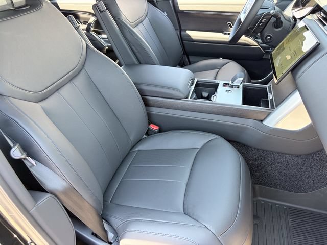 New 2026 Land Rover Range Rover Long Wheelbase SE AWD/4WD image 10
