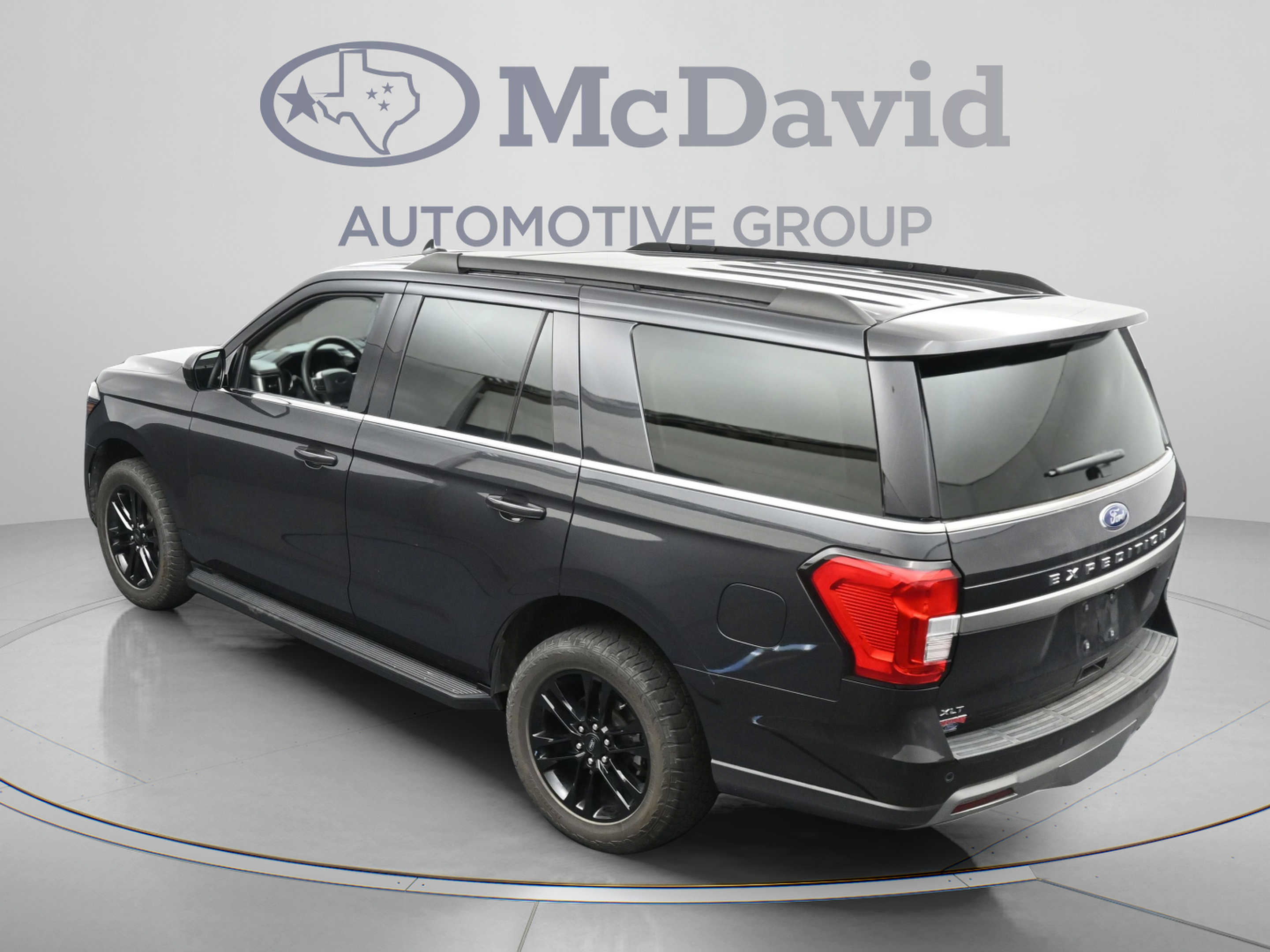 Used 2024 Ford Expedition XLT RWD image 38