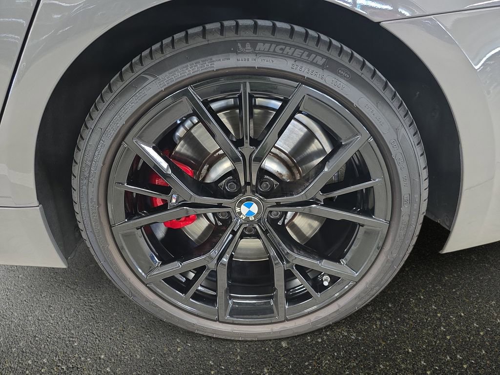 Used 2022 BMW M550i xDrive w/ Dynamic Handling Package AWD/4WD image 31