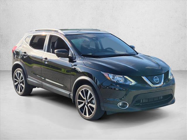 Used 2019 Nissan Rogue Sport SL FWD image 3