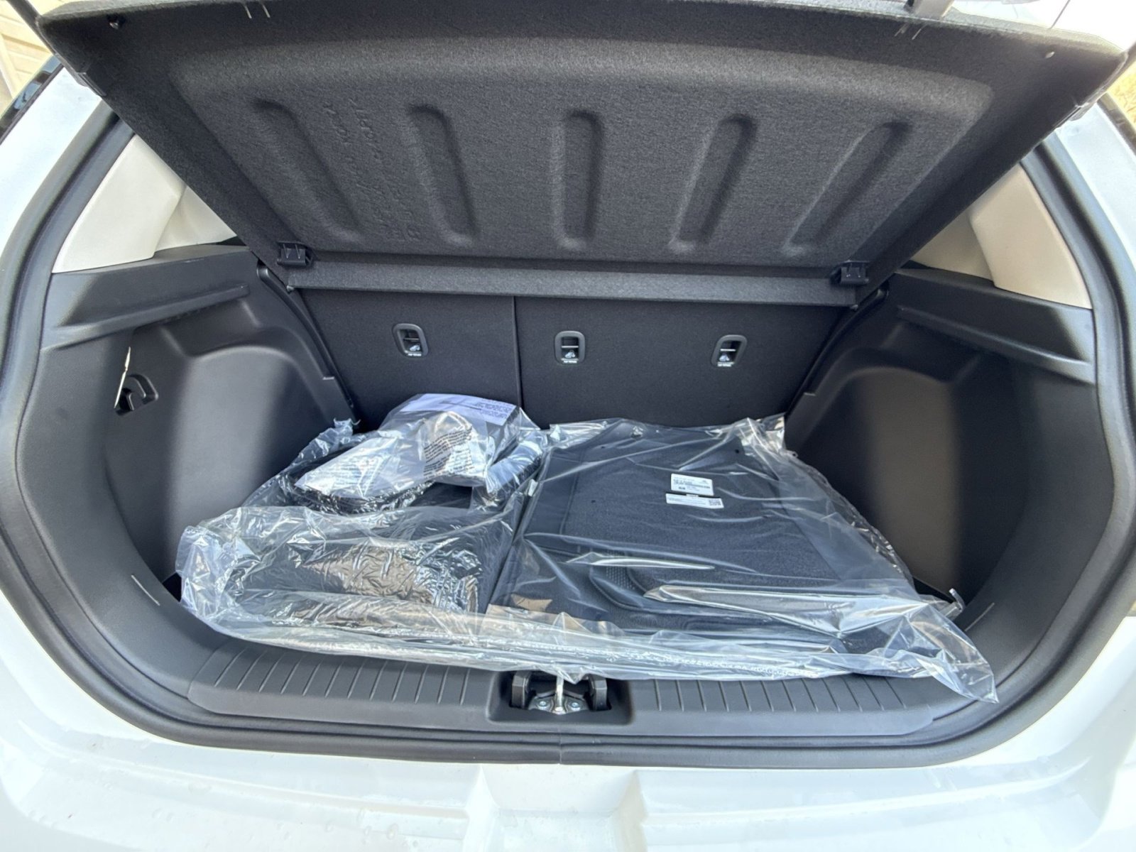 New 2026 Hyundai Venue SEL FWD image 26