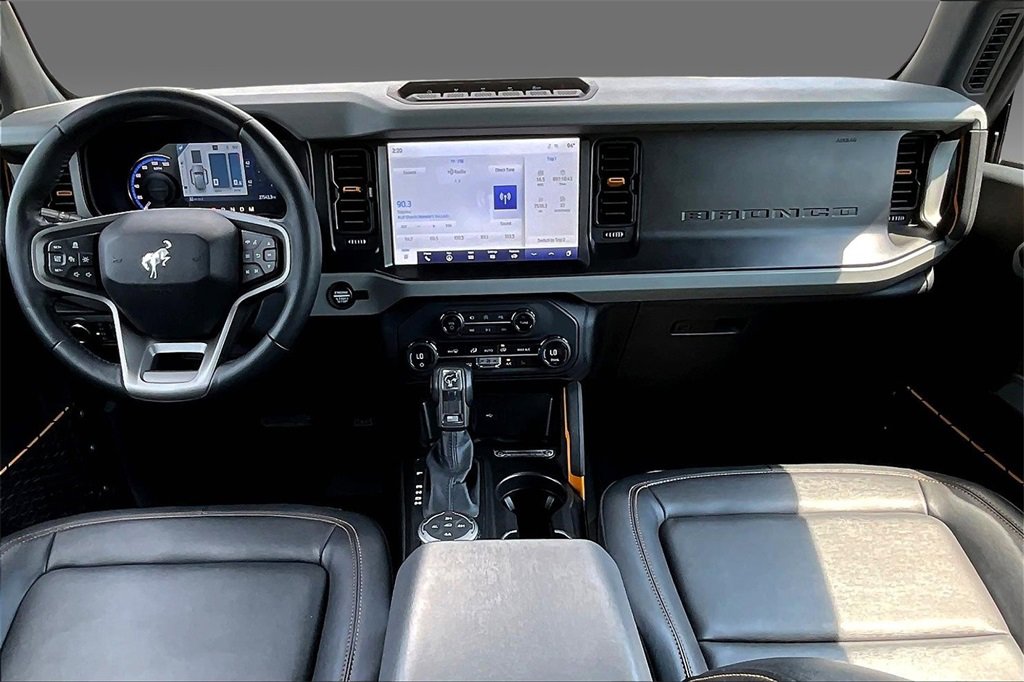 Used 2023 Ford Bronco Badlands image 9
