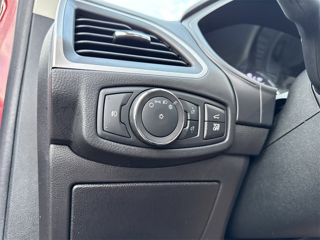 Used 2022 Ford Edge SEL w/ Convenience Package image 22