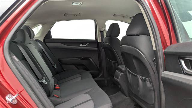 Used 2022 Kia K5 LXS FWD image 18