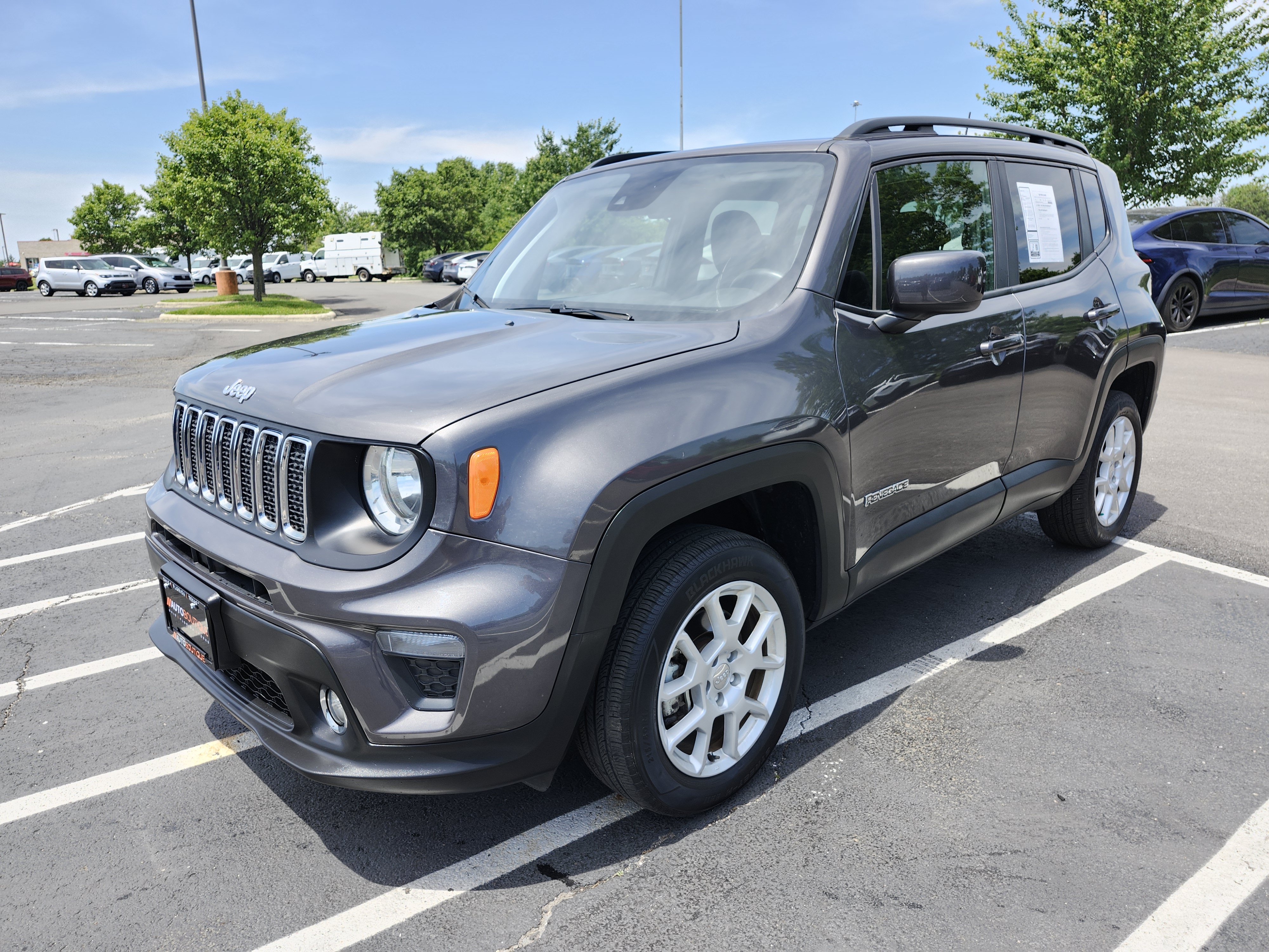Used 2021 Jeep Renegade Latitude w/ Sun & Sound Group AWD/4WD image 12