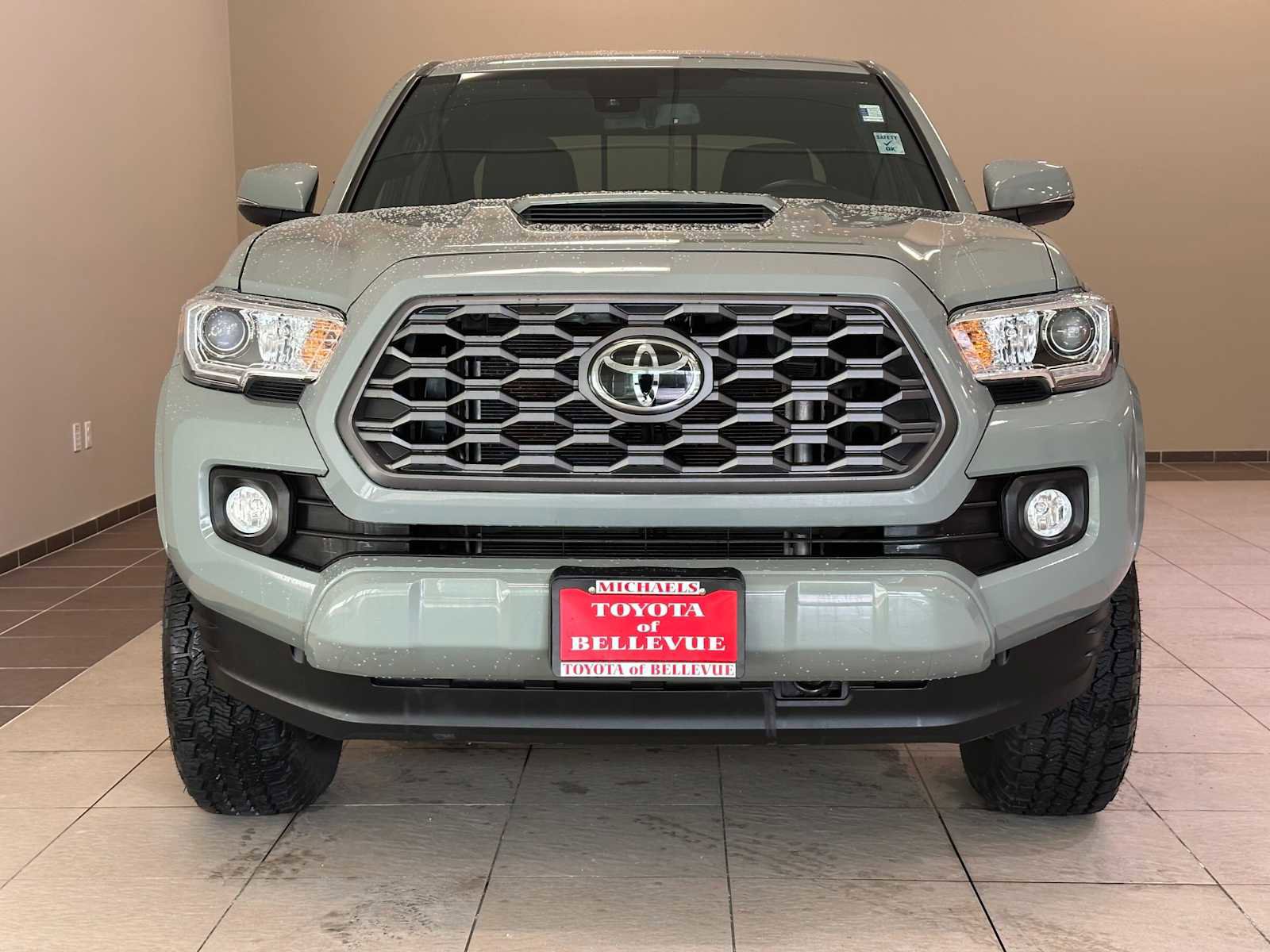 Certified 2022 Toyota Tacoma TRD Sport w/ Technology Package image 6