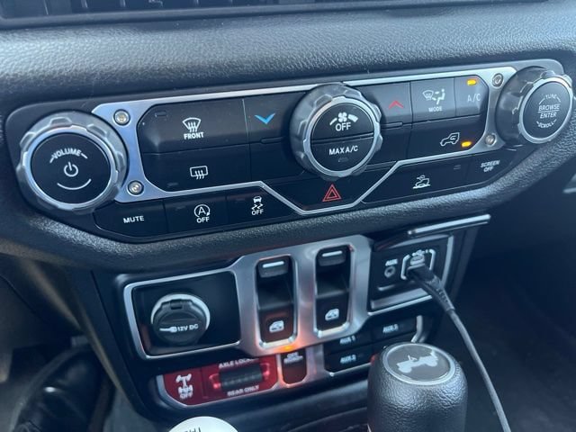 Used 2024 Jeep Wrangler Sport AWD/4WD image 14