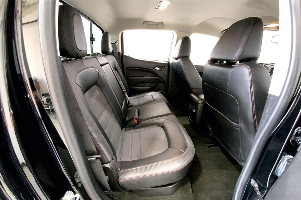 Used 2017 GMC Canyon SLE w/ All Terrain X Package image 20