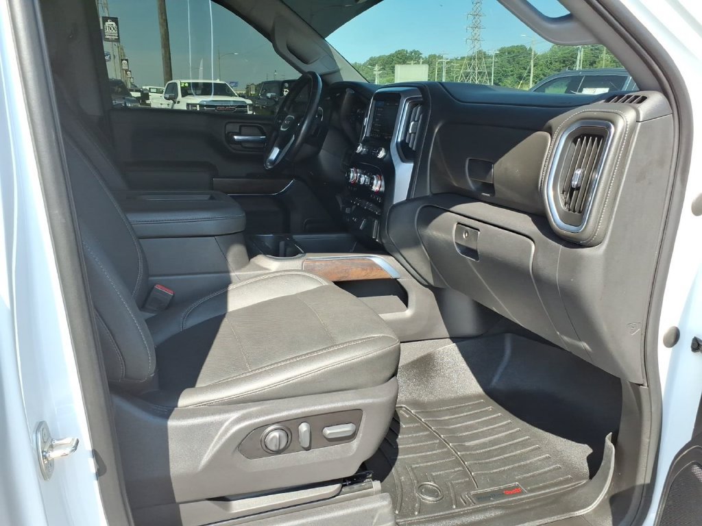 Used 2022 GMC Sierra 1500 SLT w/ SLT Premium Package AWD/4WD image 11