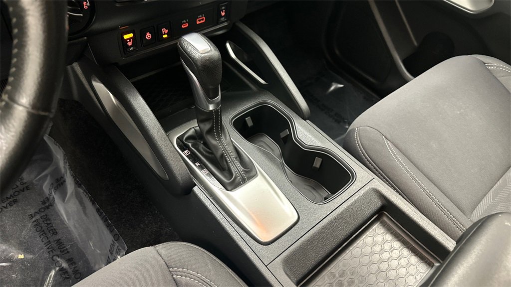 Certified 2022 Nissan Frontier SV image 13