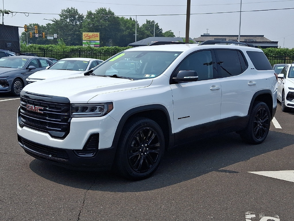 Used 2023 GMC Acadia SLE w/ Driver Convenience Package AWD/4WD image 3