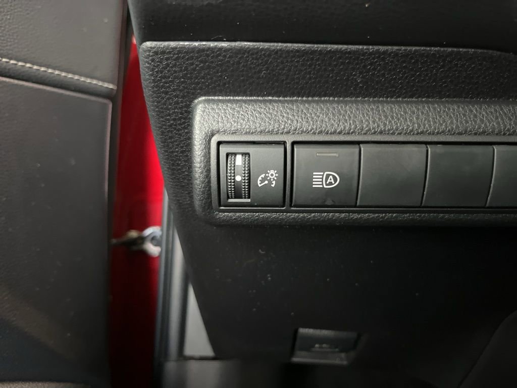 Used 2023 Toyota Corolla XSE FWD image 13