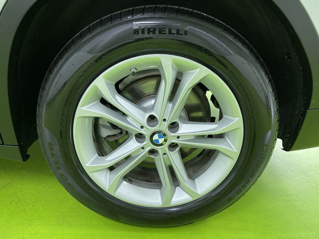 Used 2018 BMW X3 xDrive30i image 16