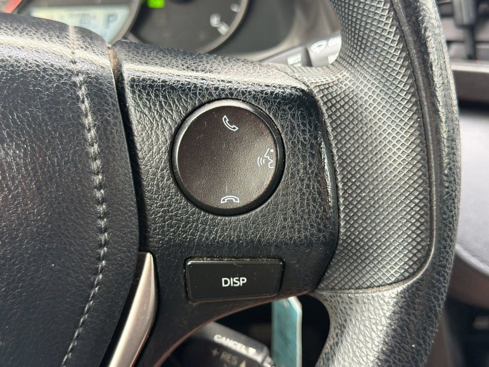 Used 2016 Toyota RAV4 LE FWD image 18