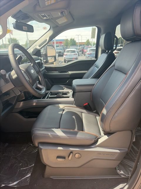 New 2026 Ford F350 Lariat w/ Chrome Package AWD/4WD image 24