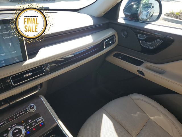 Used 2021 Lincoln Aviator Reserve w/ Equipment Group 201A image 32