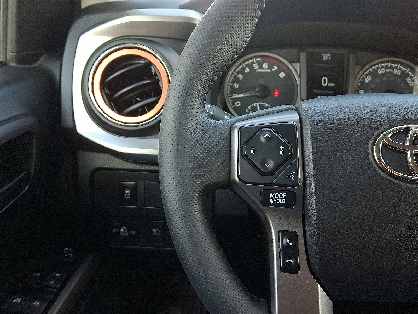 Used 2023 Toyota Tacoma SR5 image 20