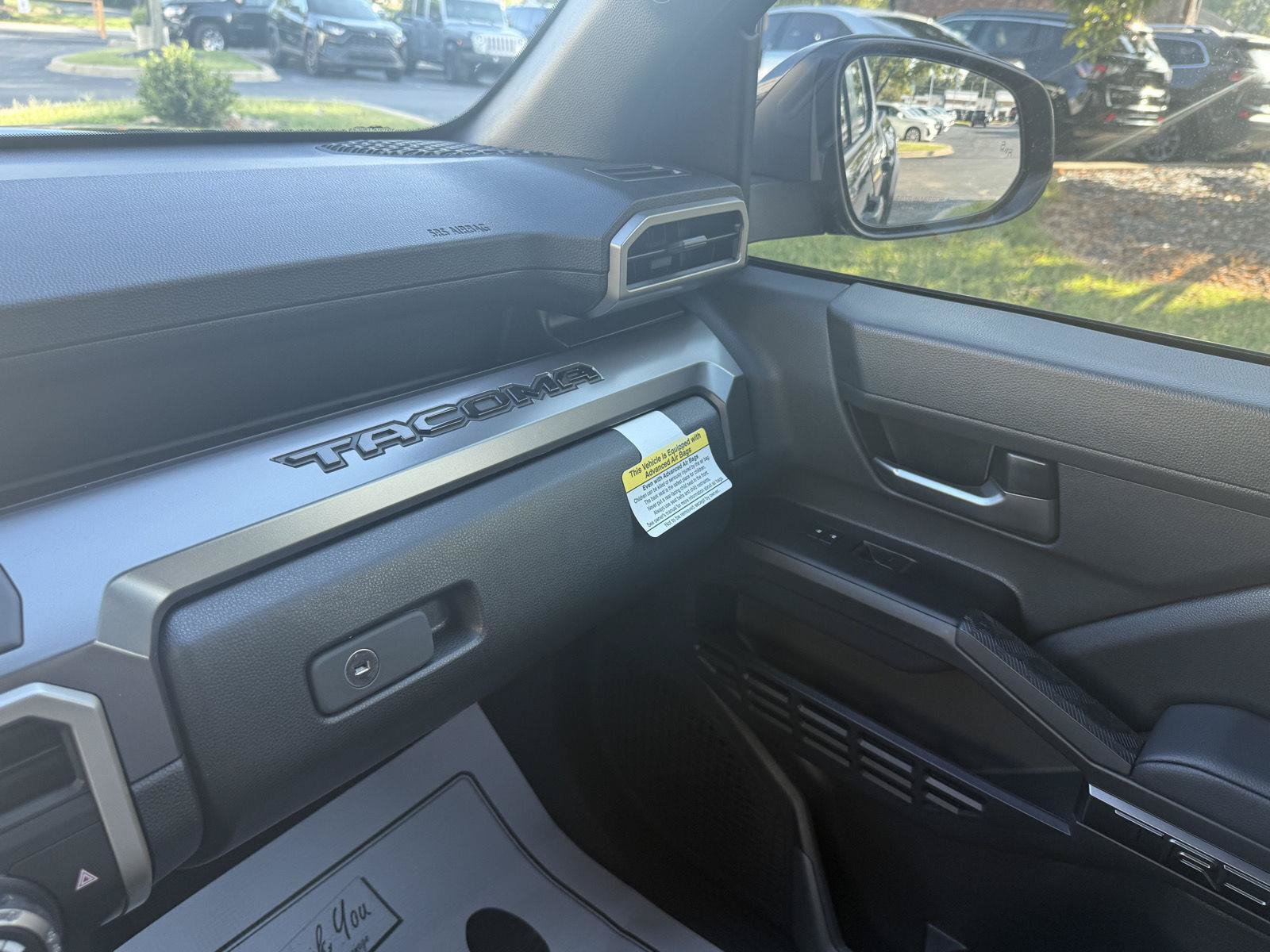 Used 2026 Toyota Tacoma TRD Off-Road AWD/4WD image 40