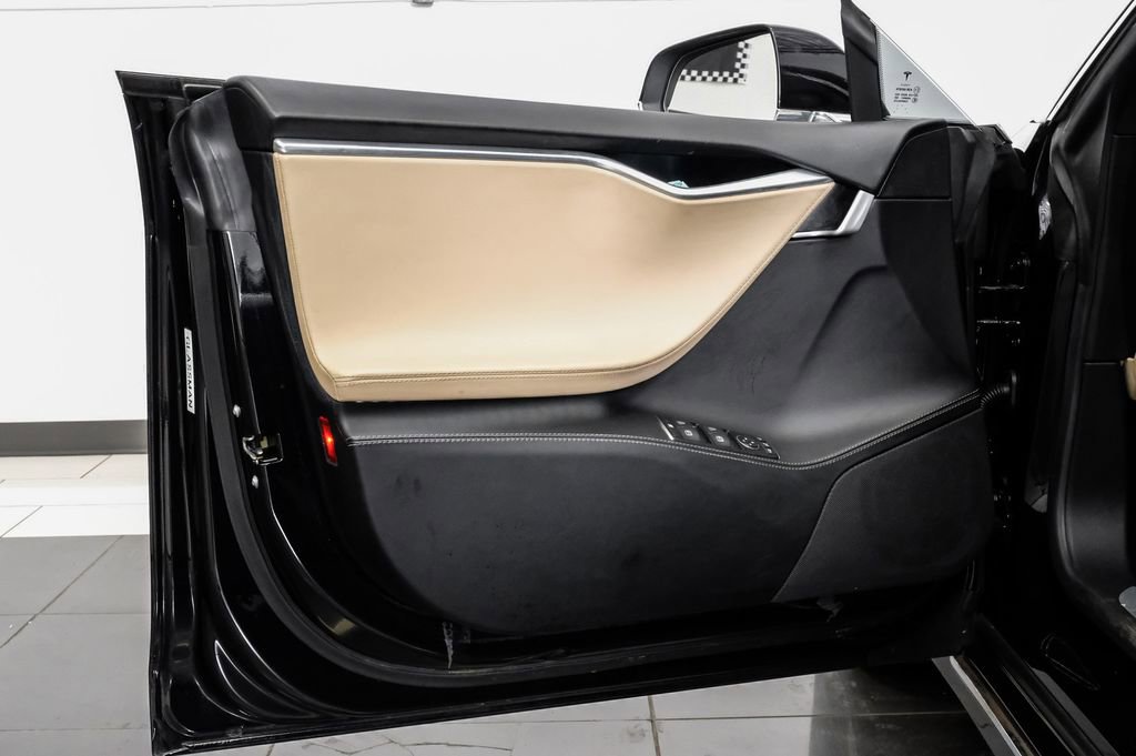 Used 2016 Tesla Model S P90D image 45