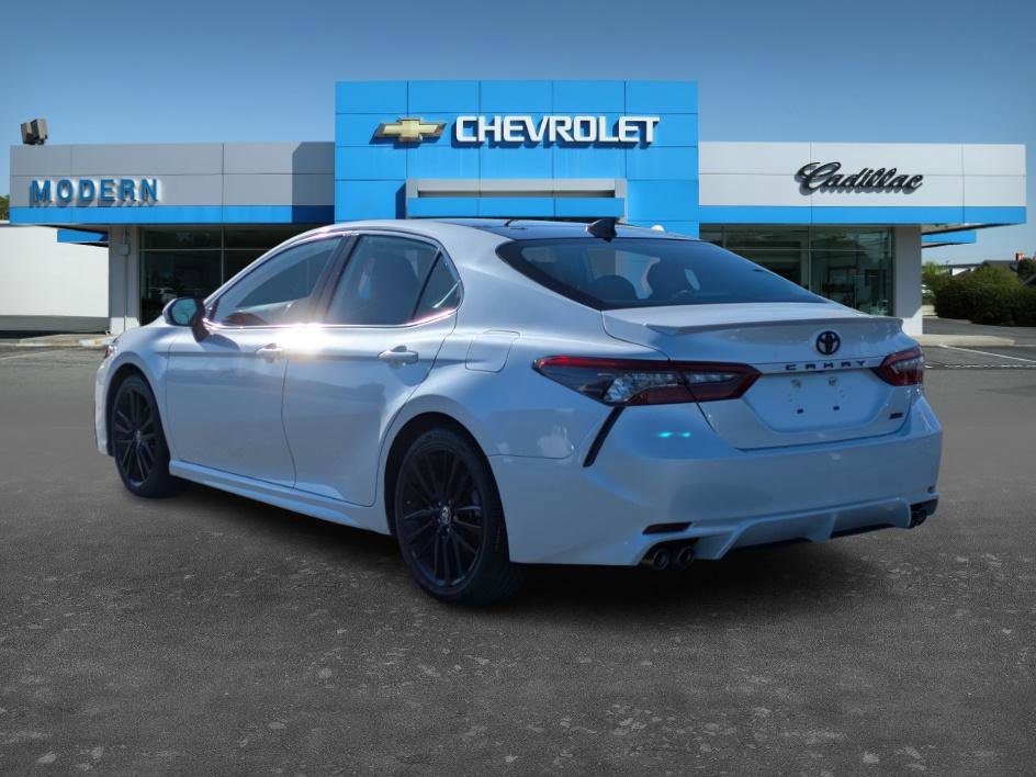 Used 2021 Toyota Camry XSE image 7