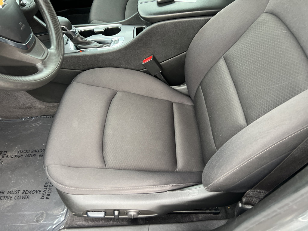 Used 2023 Chevrolet Malibu LT image 10